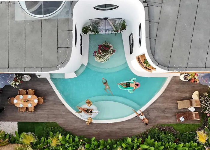 Luxury 4bd Casa Diplomatico With Private Pool Seminyak